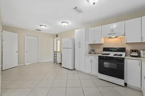 1010 Indian Beach Drive Sarasota FL 34234