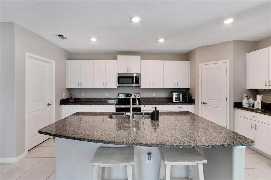 3107 Oyster Cove Street Wimauma FL 33598