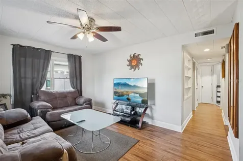 640 59th Street S St Petersburg FL 33707
