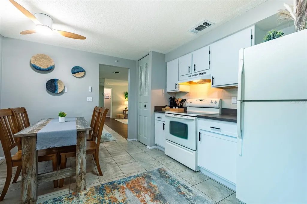 6504 39th Avenue W Bradenton FL 34209