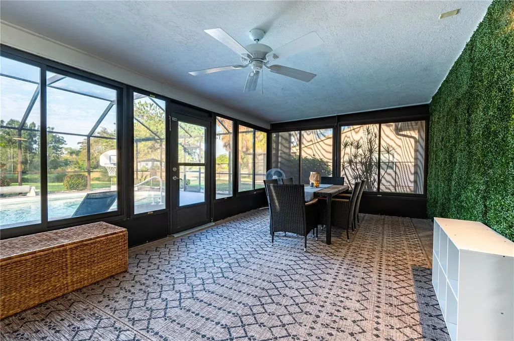 6504 39th Avenue W Bradenton FL 34209
