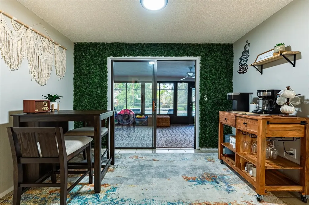 6504 39th Avenue W Bradenton FL 34209