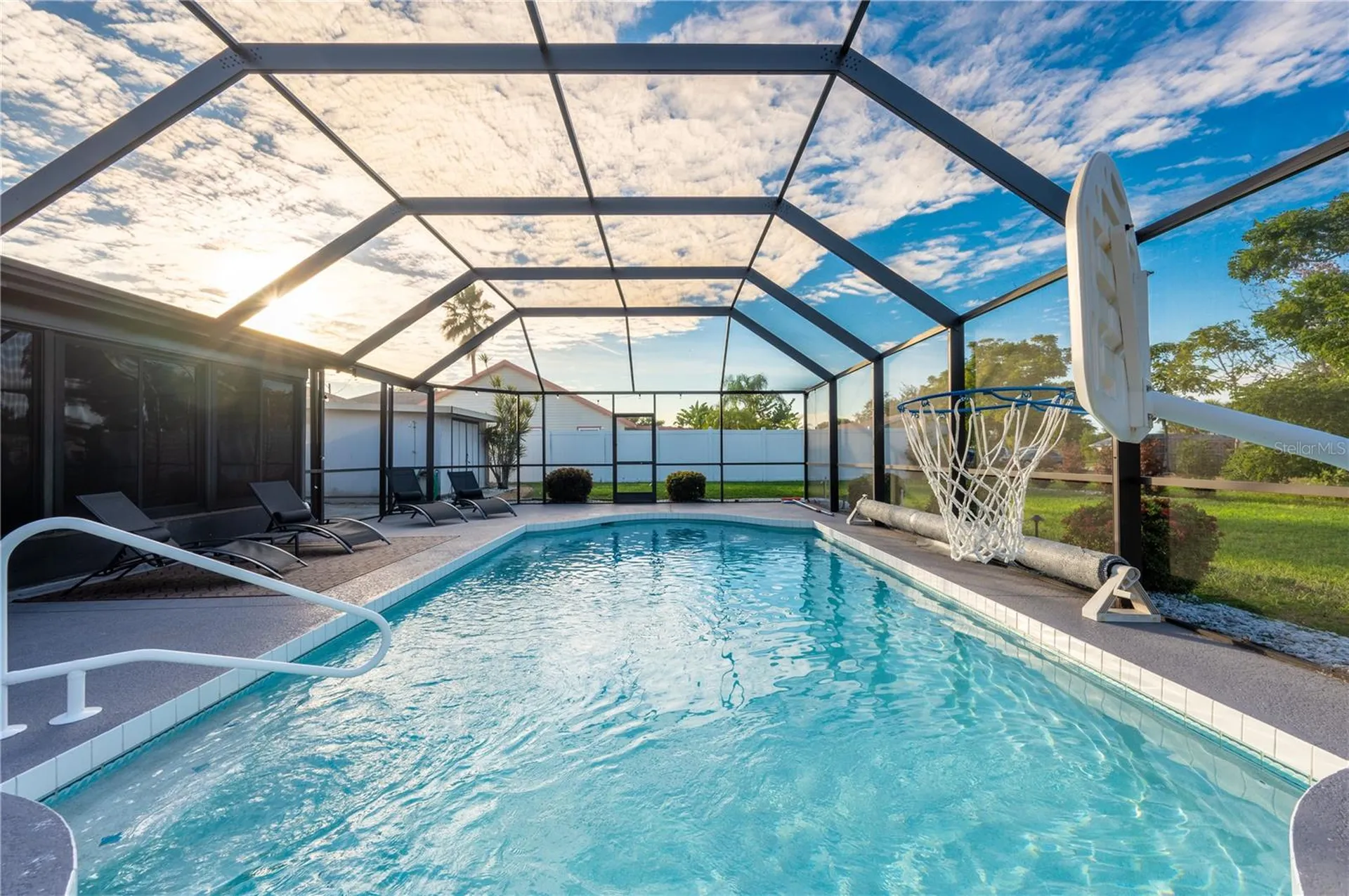 6504 39th Avenue W Bradenton FL 34209