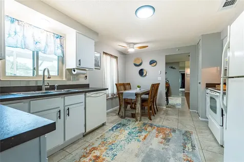 6504 39th Avenue W Bradenton FL 34209