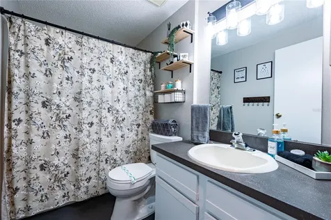 6504 39th Avenue W Bradenton FL 34209