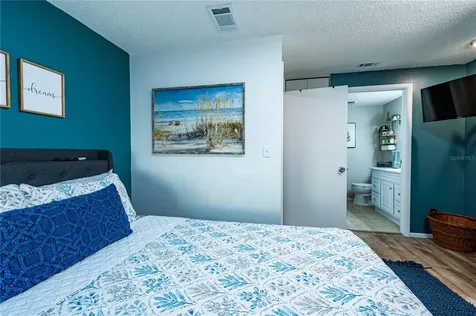 6504 39th Avenue W Bradenton FL 34209