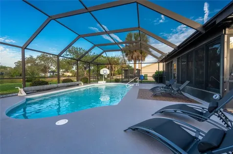 6504 39th Avenue W Bradenton FL 34209
