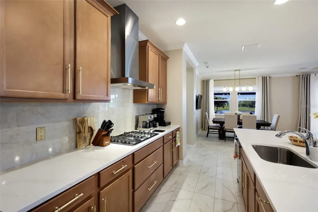17615 Savory Mist Circle Bradenton FL 34211