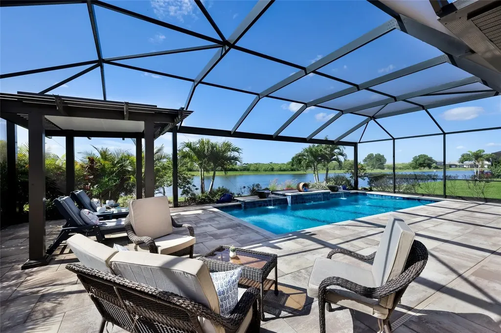 17615 Savory Mist Circle Bradenton FL 34211