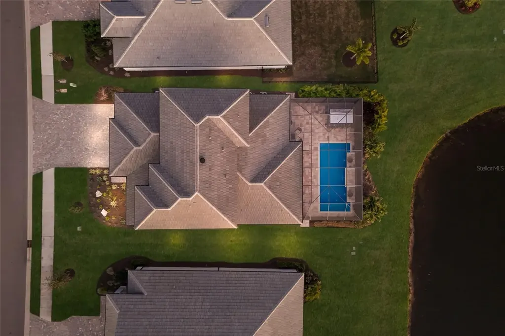 17615 Savory Mist Circle Bradenton FL 34211