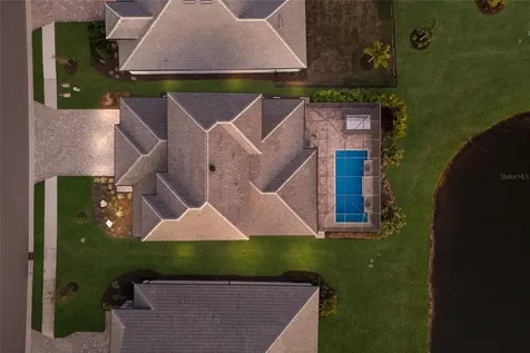 17615 Savory Mist Circle Bradenton FL 34211