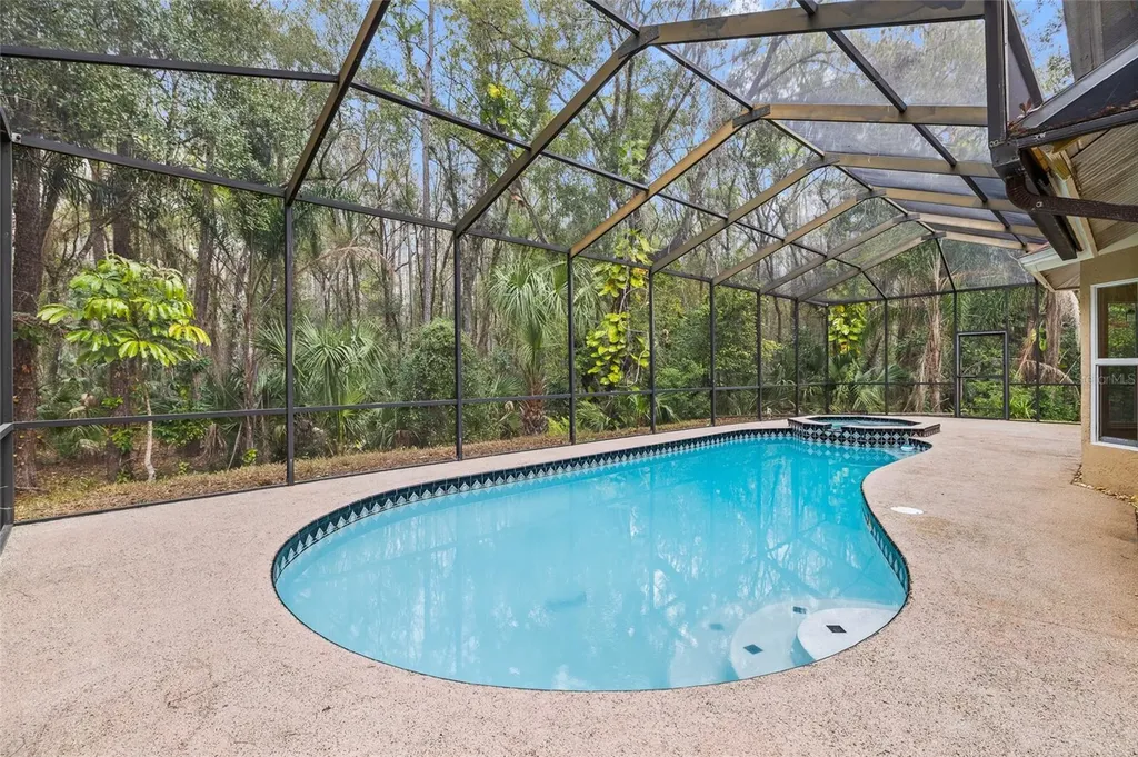 16105 Cambria Court Tampa FL 33647