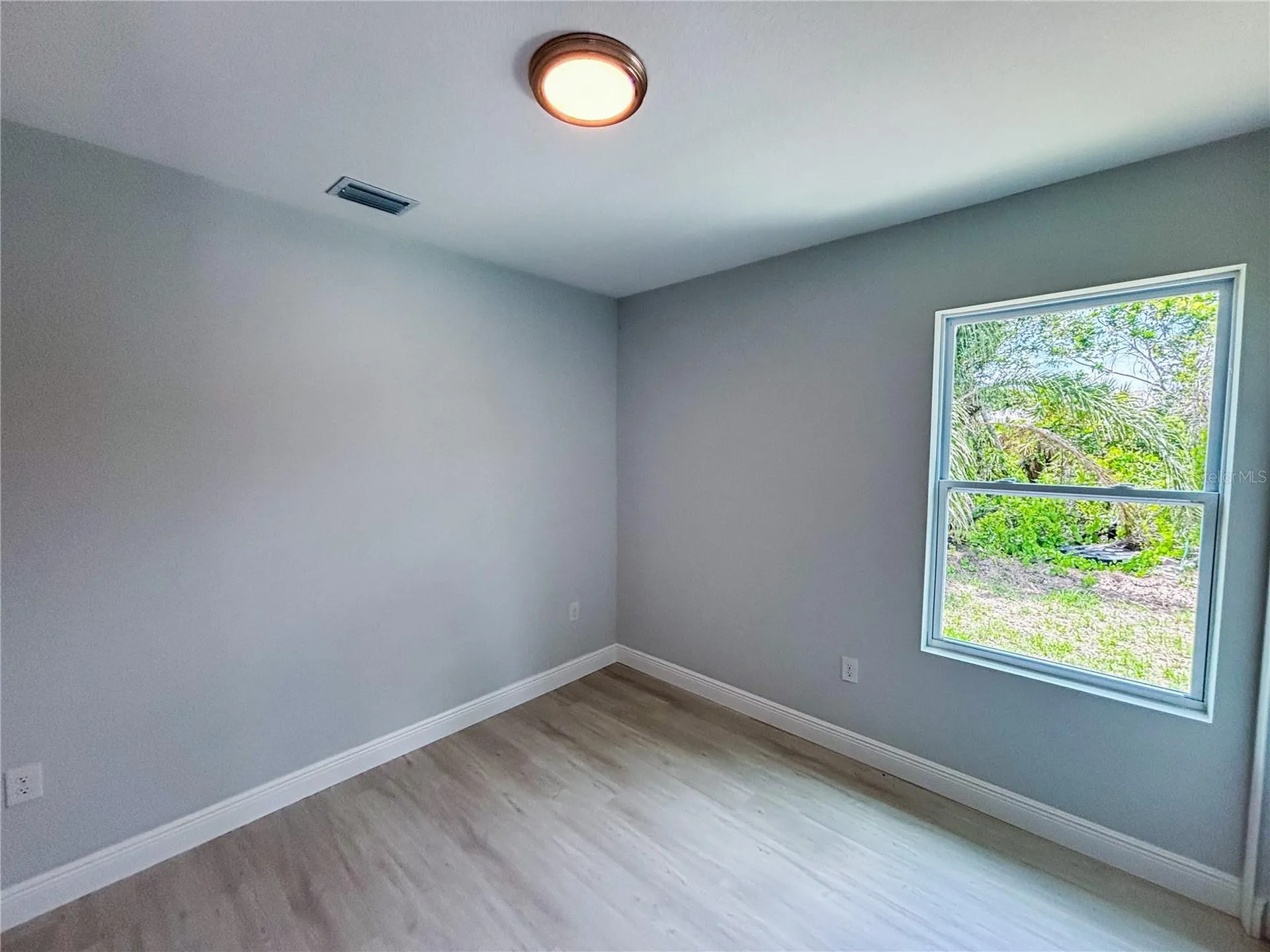 24 Trout Way Kissimmee FL 34759