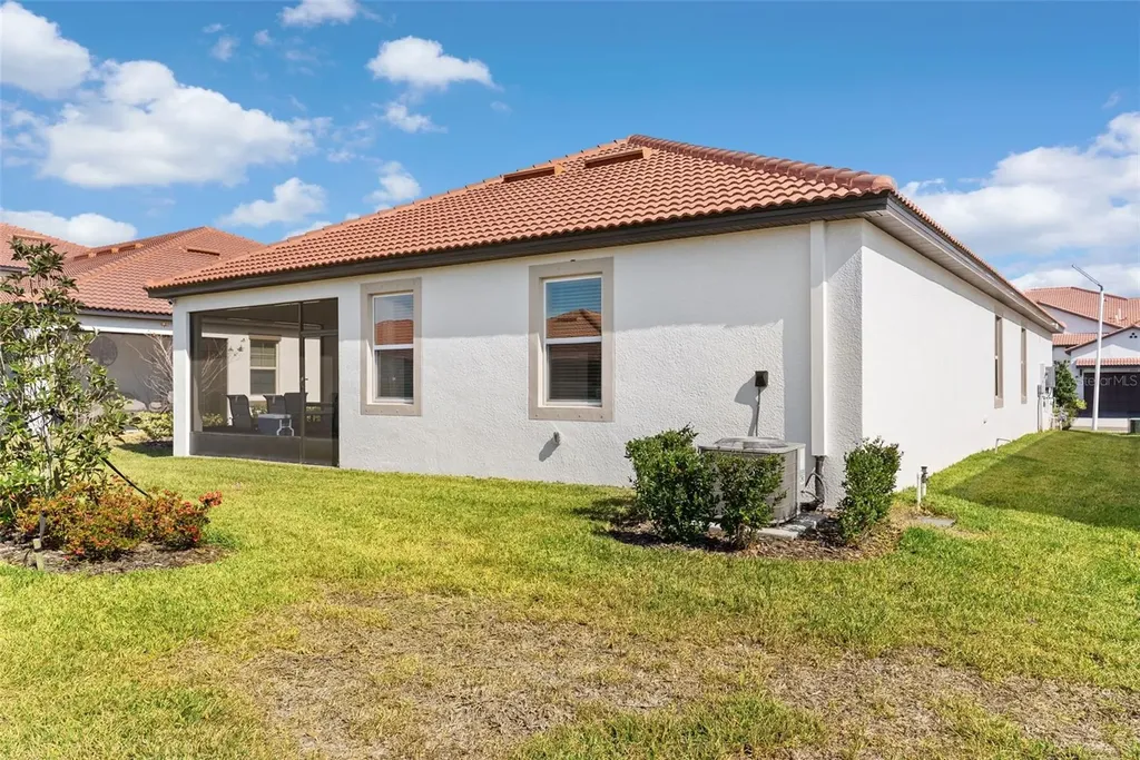 17335 Holly Well Avenue Wimauma FL 33598