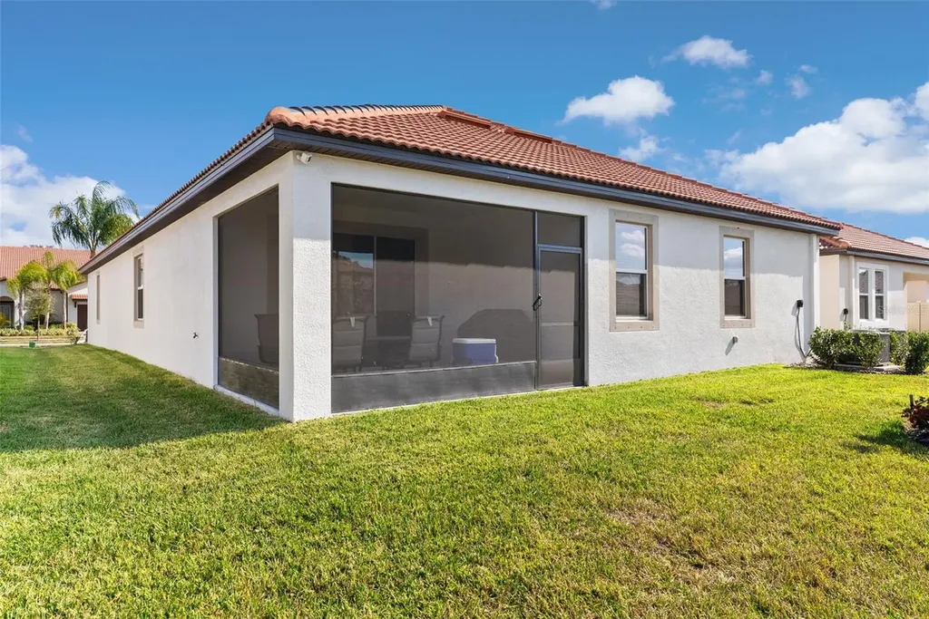 17335 Holly Well Avenue Wimauma FL 33598