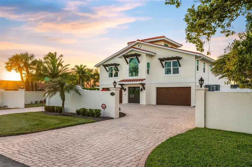 1725 Baywood Drive Sarasota FL 34231