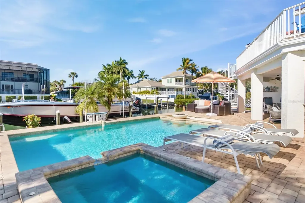 1725 Baywood Drive Sarasota FL 34231