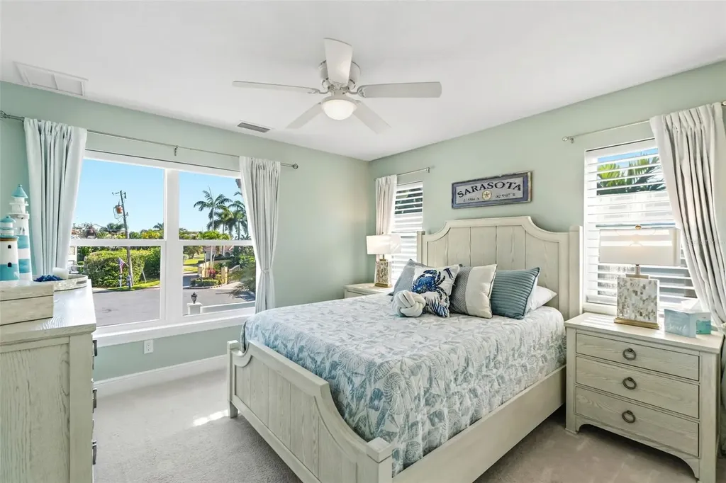 1725 Baywood Drive Sarasota FL 34231