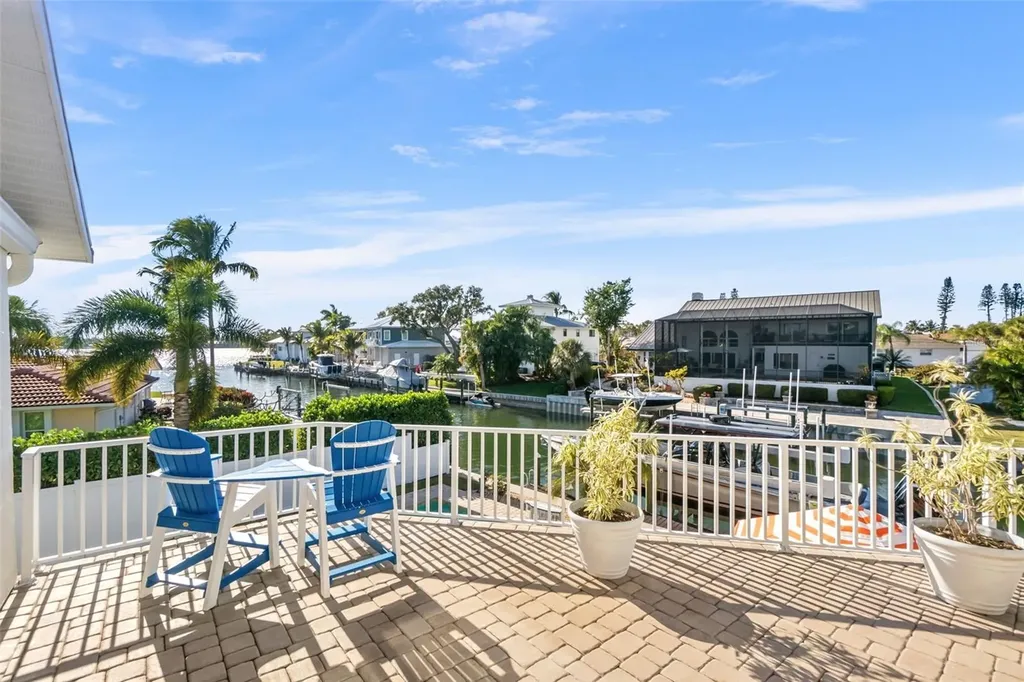 1725 Baywood Drive Sarasota FL 34231