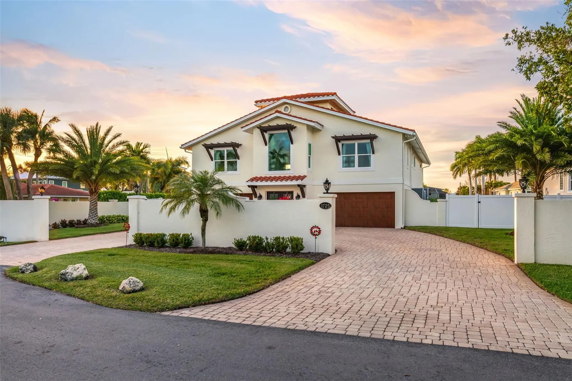 1725 Baywood Drive Sarasota FL 34231