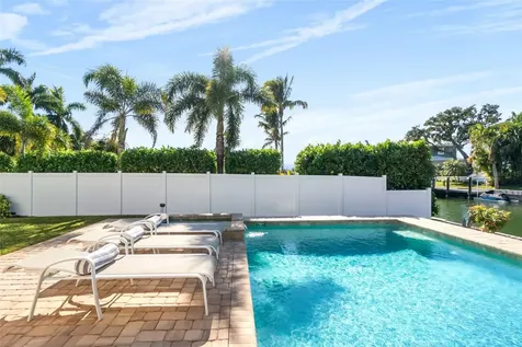 1725 Baywood Drive Sarasota FL 34231