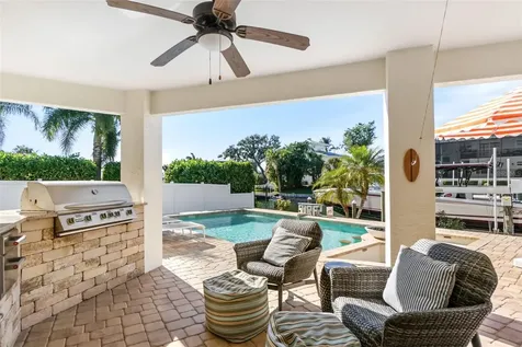 1725 Baywood Drive Sarasota FL 34231