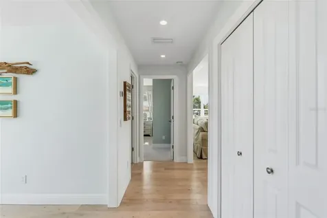 1725 Baywood Drive Sarasota FL 34231