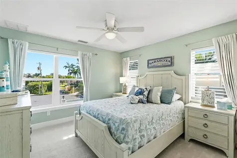 1725 Baywood Drive Sarasota FL 34231