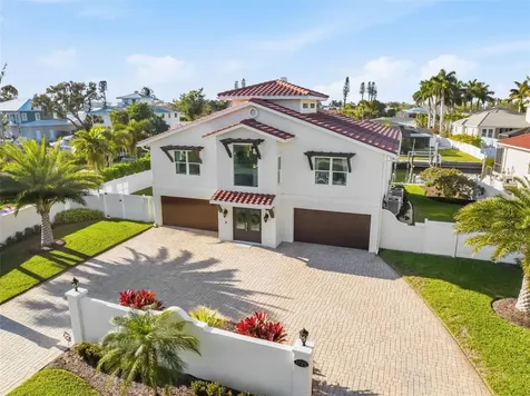 1725 Baywood Drive Sarasota FL 34231