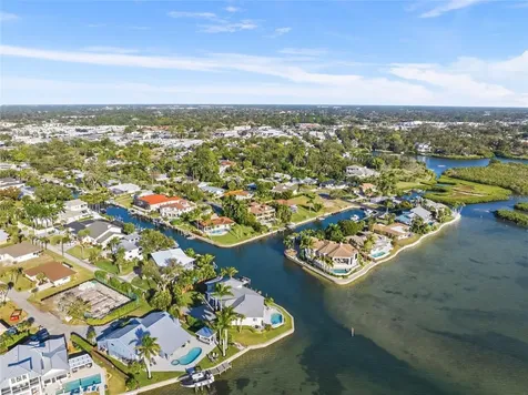 1725 Baywood Drive Sarasota FL 34231