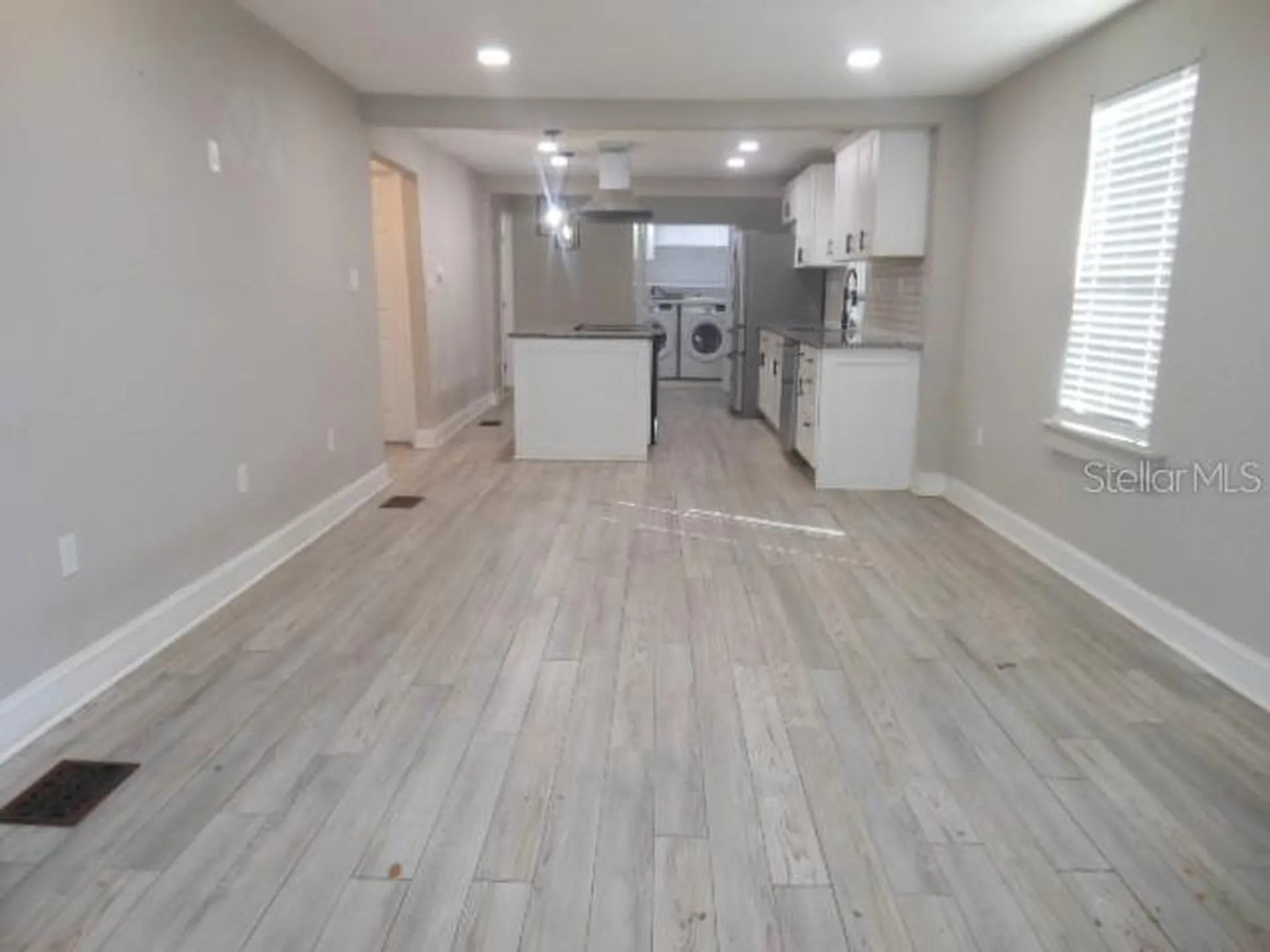 8421 N Orangeview Avenue Tampa FL 33617