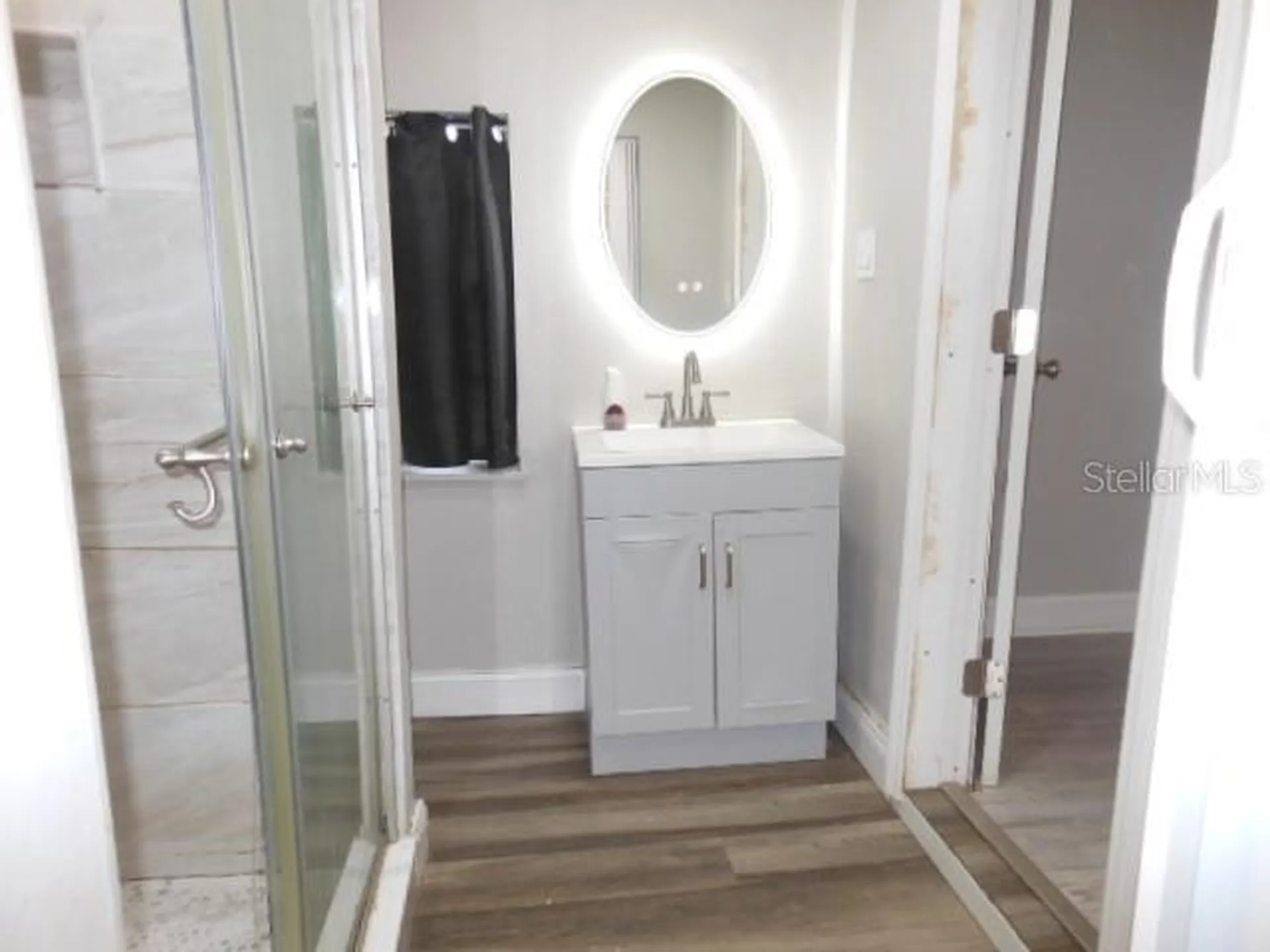 8421 N Orangeview Avenue Tampa FL 33617