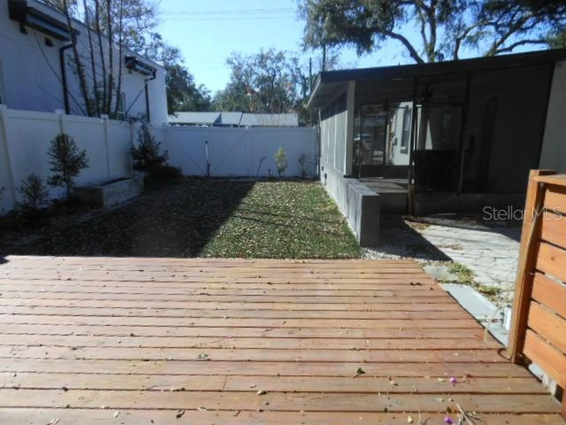 8421 N Orangeview Avenue Tampa FL 33617