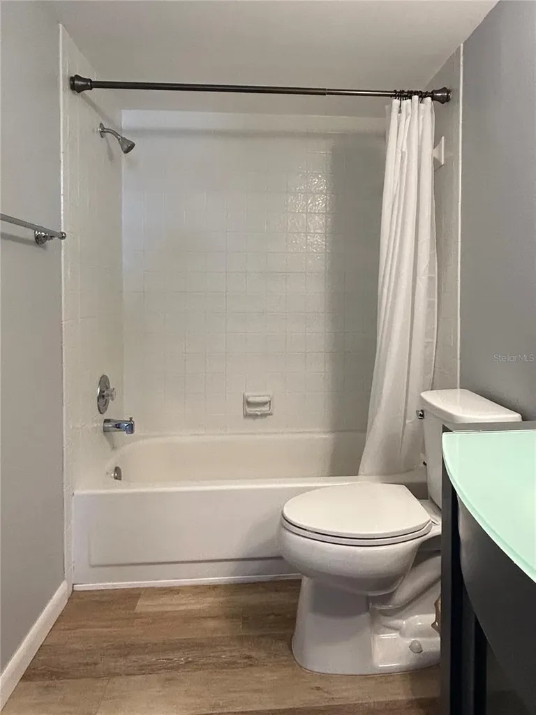 7050 Sunset Drive S South Pasadena FL 33707