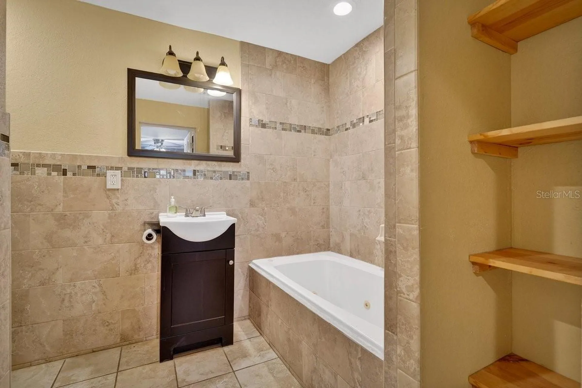 493 W Baltimore Drive Deland FL 32720