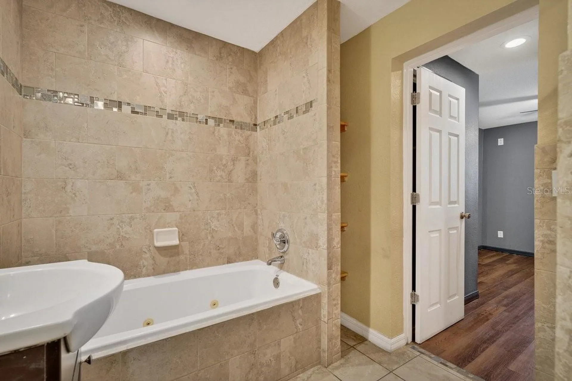 493 W Baltimore Drive Deland FL 32720