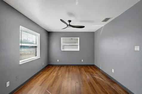 493 W Baltimore Drive Deland FL 32720