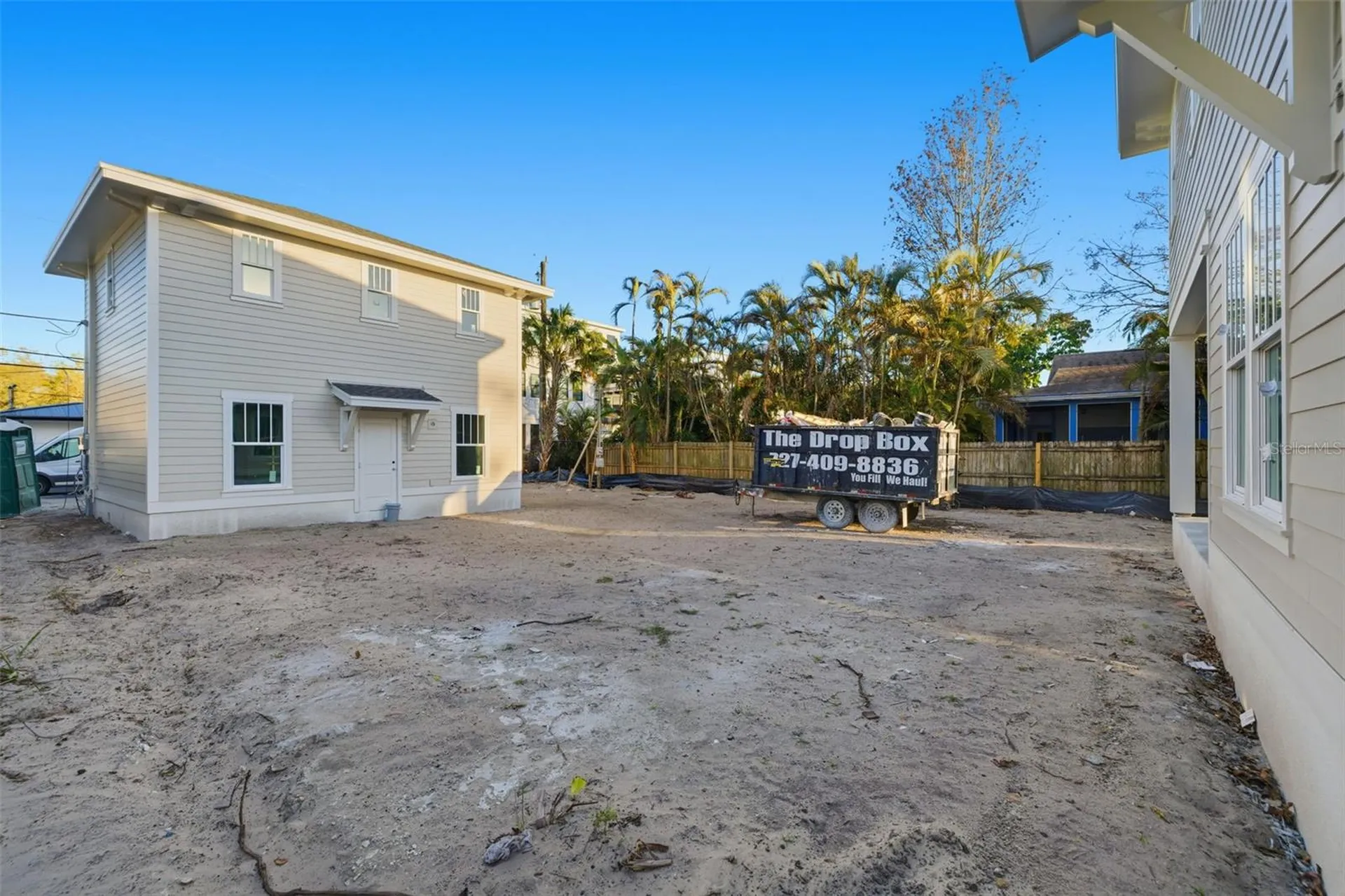 2011 10th Street N St Petersburg FL 33704