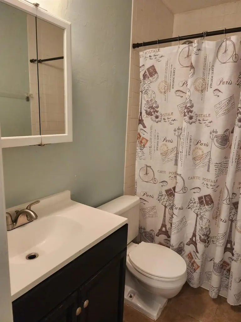 6082 Peregrine Avenue Orlando FL 32819