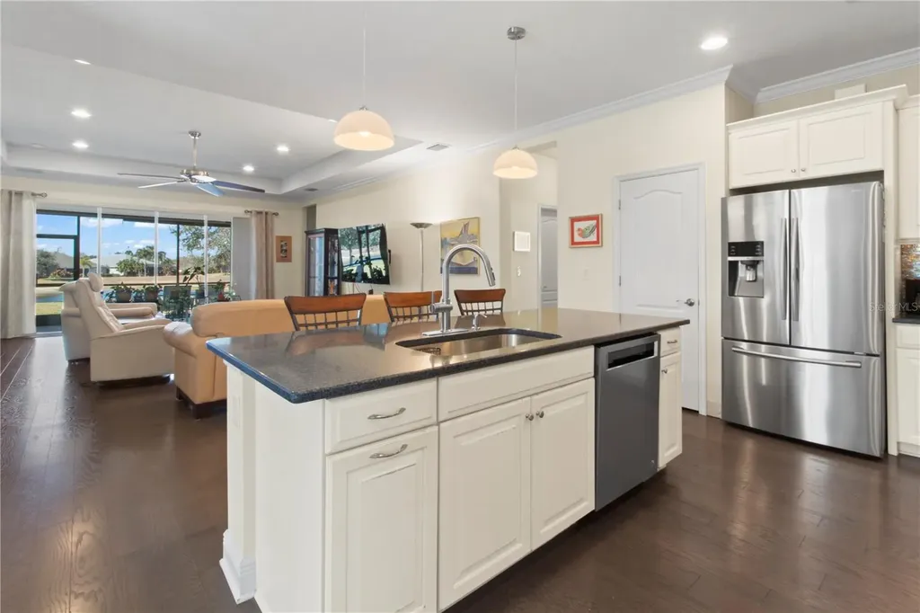 1205 Thornbury Drive Parrish FL 34219