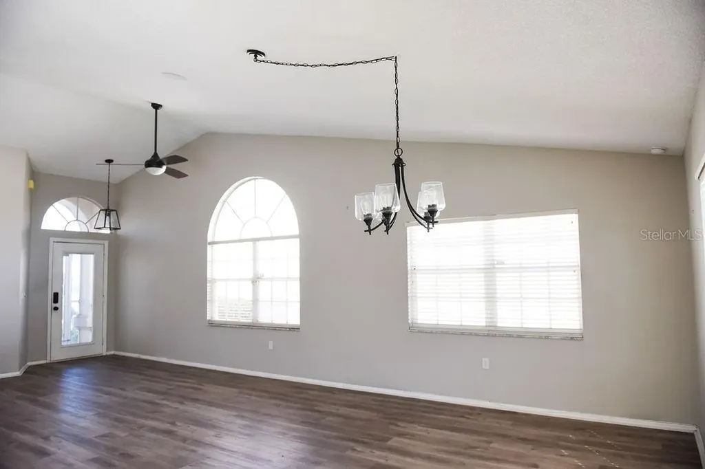 4819 W Raintree Bradenton FL 34203