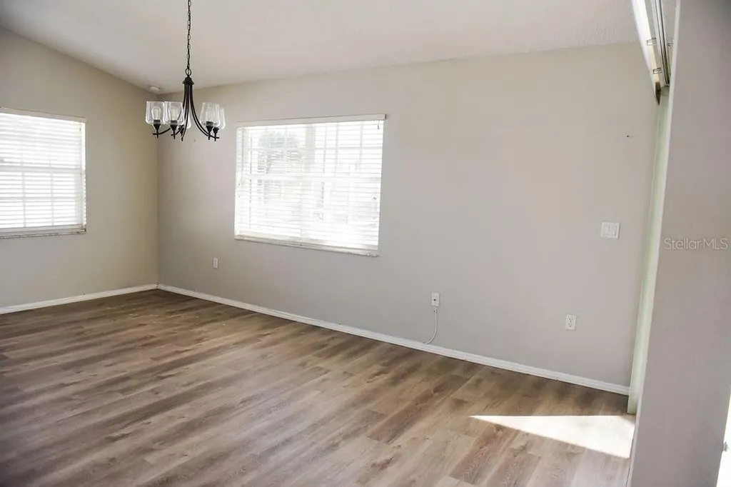 4819 W Raintree Bradenton FL 34203
