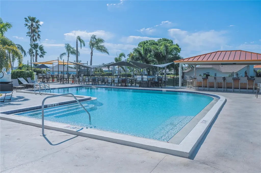 4819 W Raintree Bradenton FL 34203