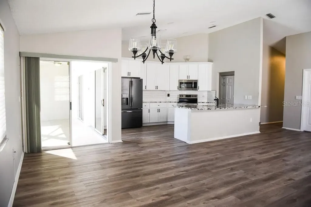 4819 W Raintree Bradenton FL 34203