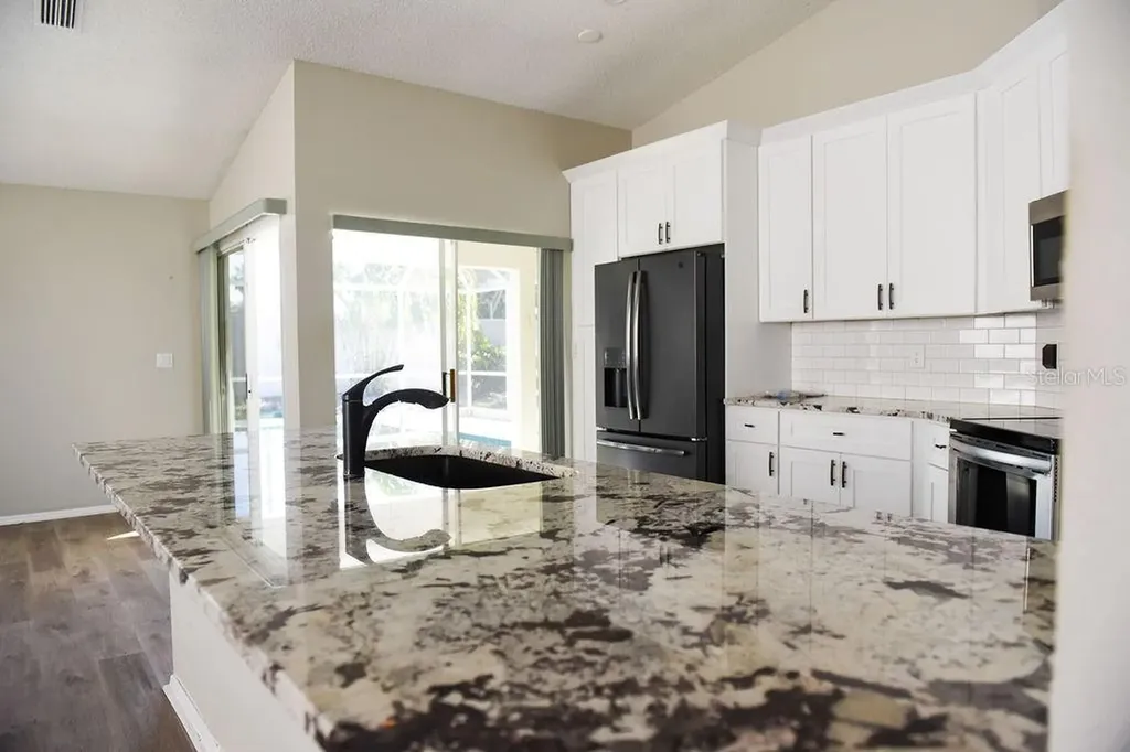 4819 W Raintree Bradenton FL 34203