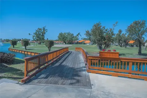 4819 W Raintree Bradenton FL 34203
