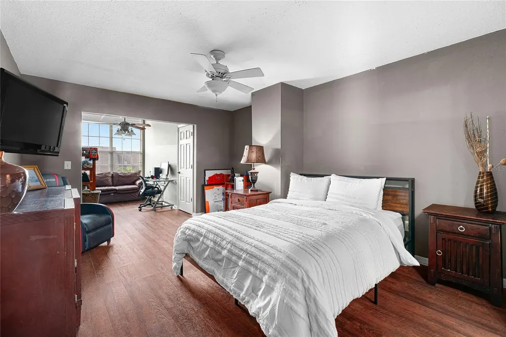 2804 Countryside Boulevard Clearwater FL 33761