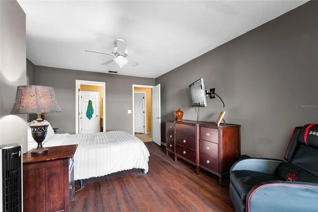 2804 Countryside Boulevard Clearwater FL 33761