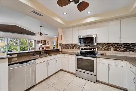 2913 Aston Avenue Plant City FL 33566
