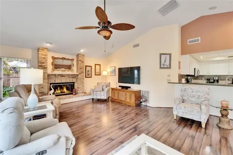 2913 Aston Avenue Plant City FL 33566